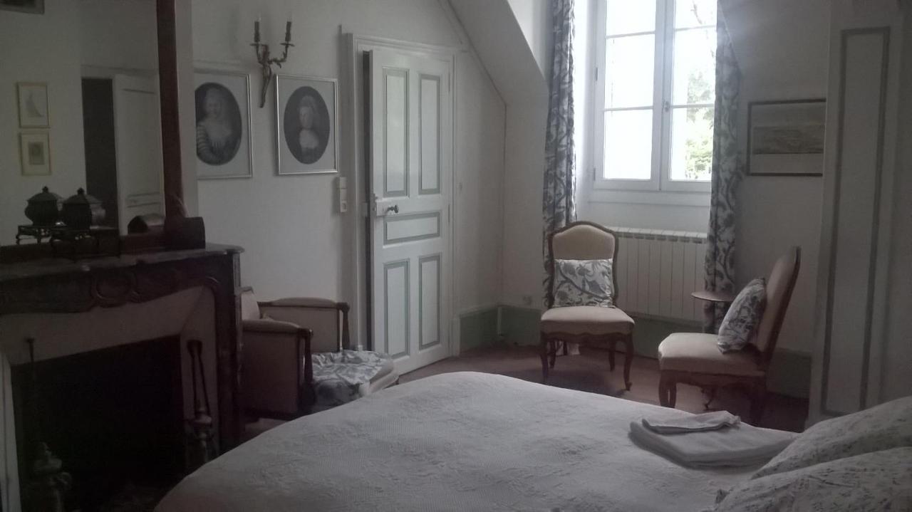 Le Chevalier D'Eon Bed & Breakfast Tonnerre Exterior photo